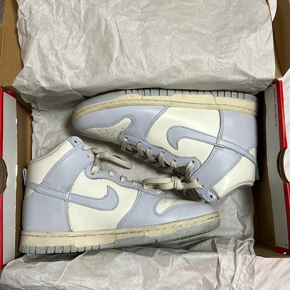 Womens nike dunk high